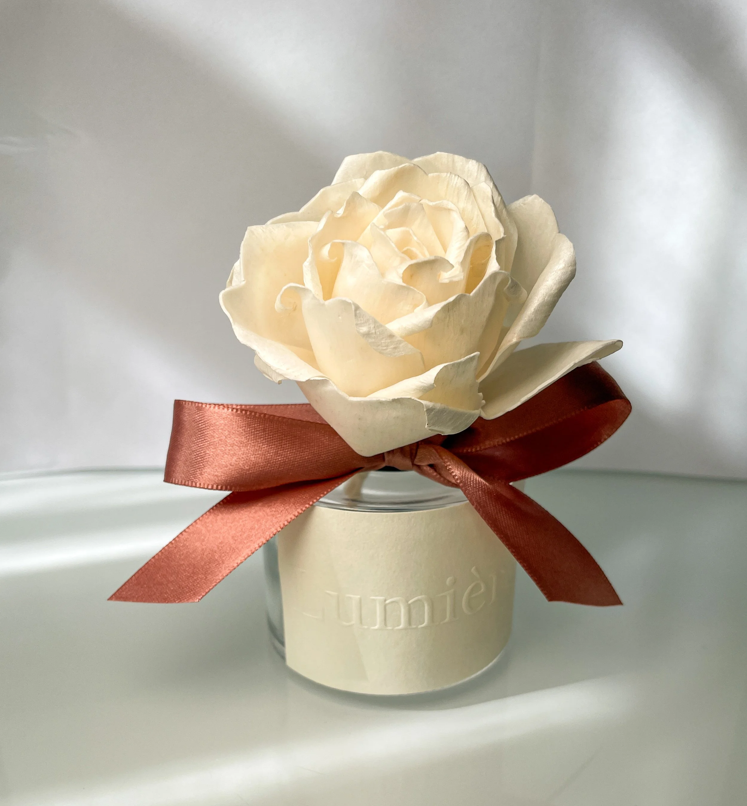 Cashmere — Sola Flower Reed Diffuser