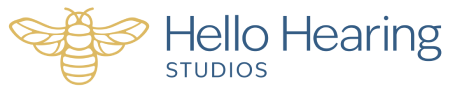 Logo von Hello Hearing Studios mit Biene und Text