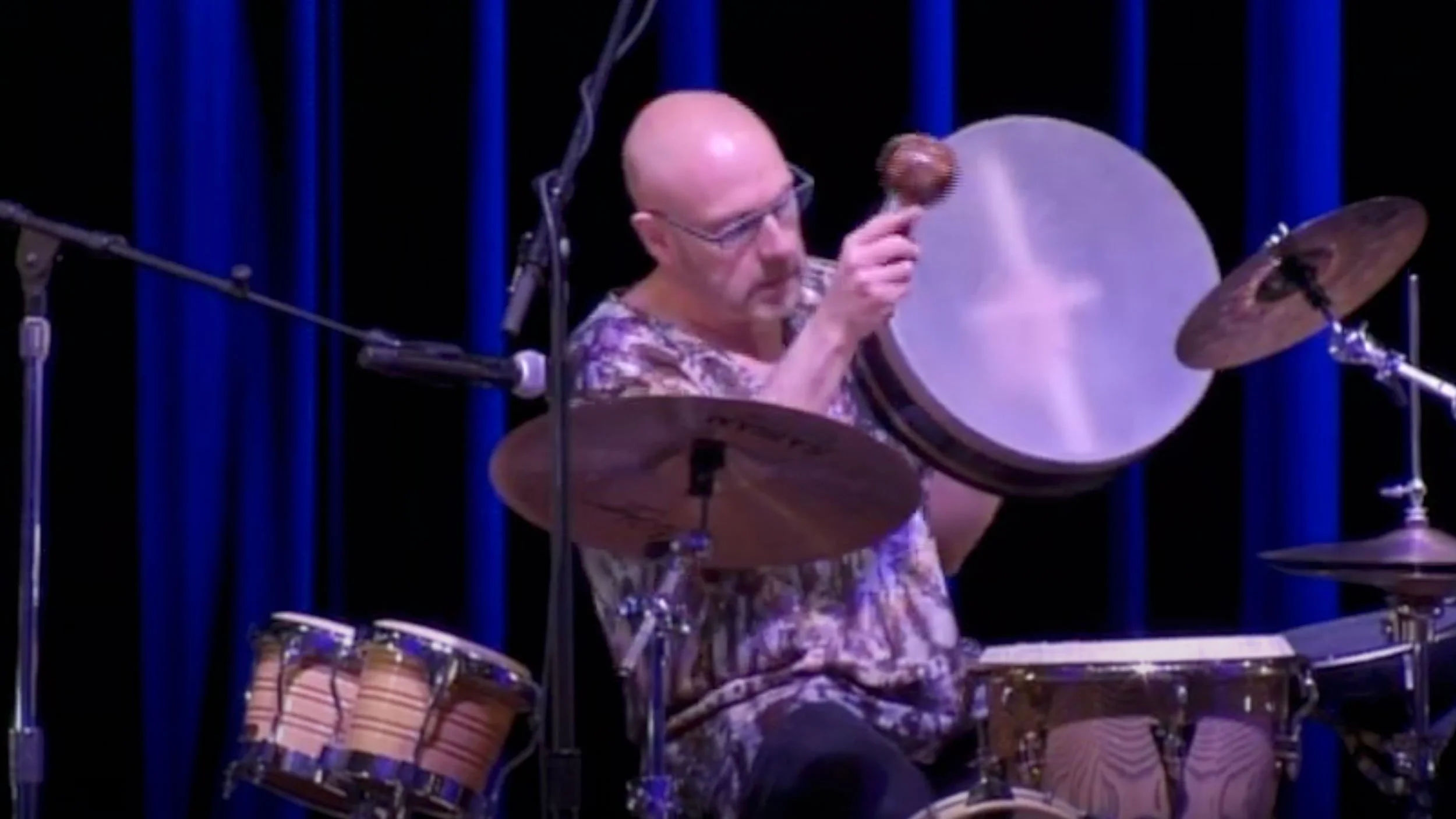 Tom Teasley Performing