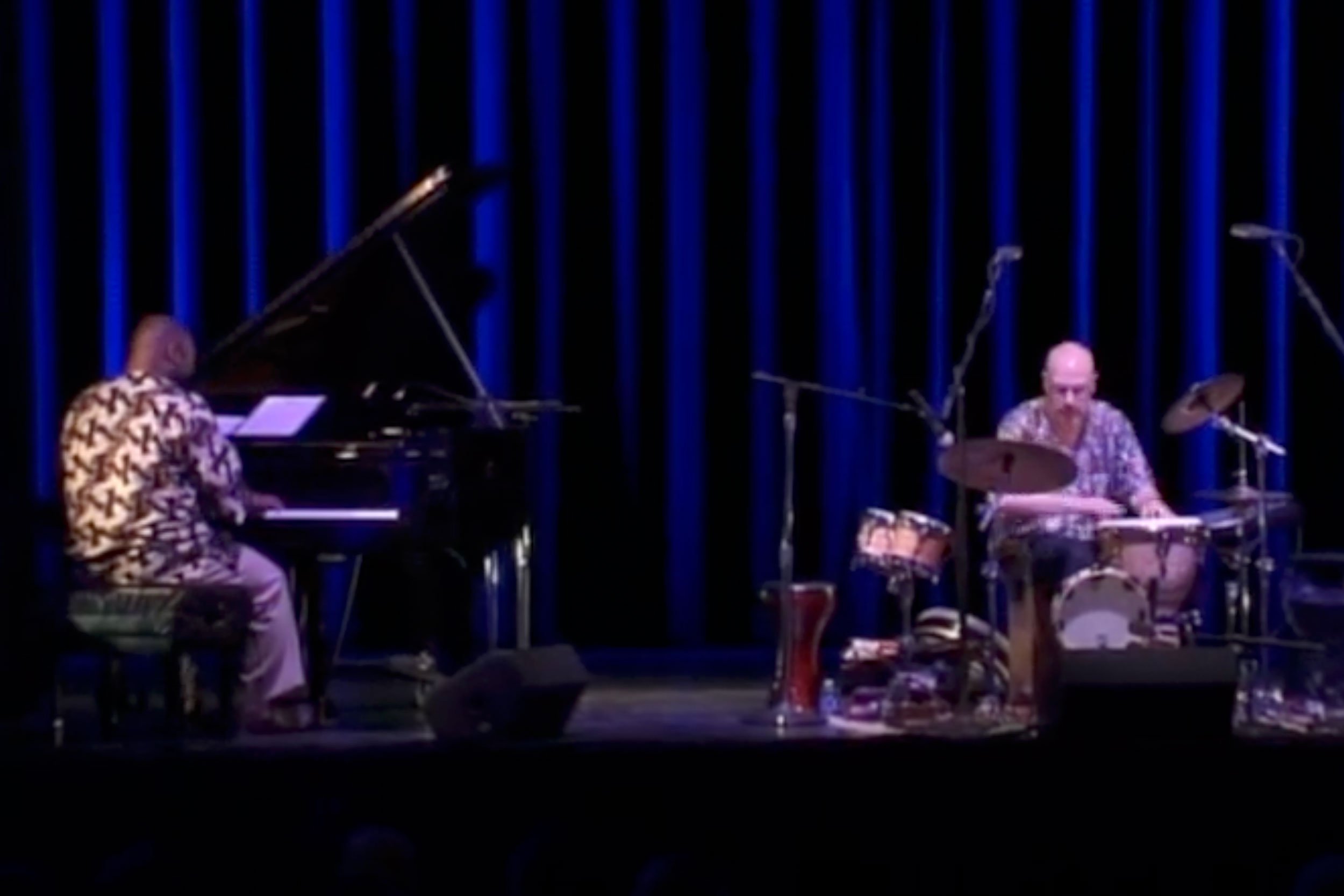 Tom Teasley Performing