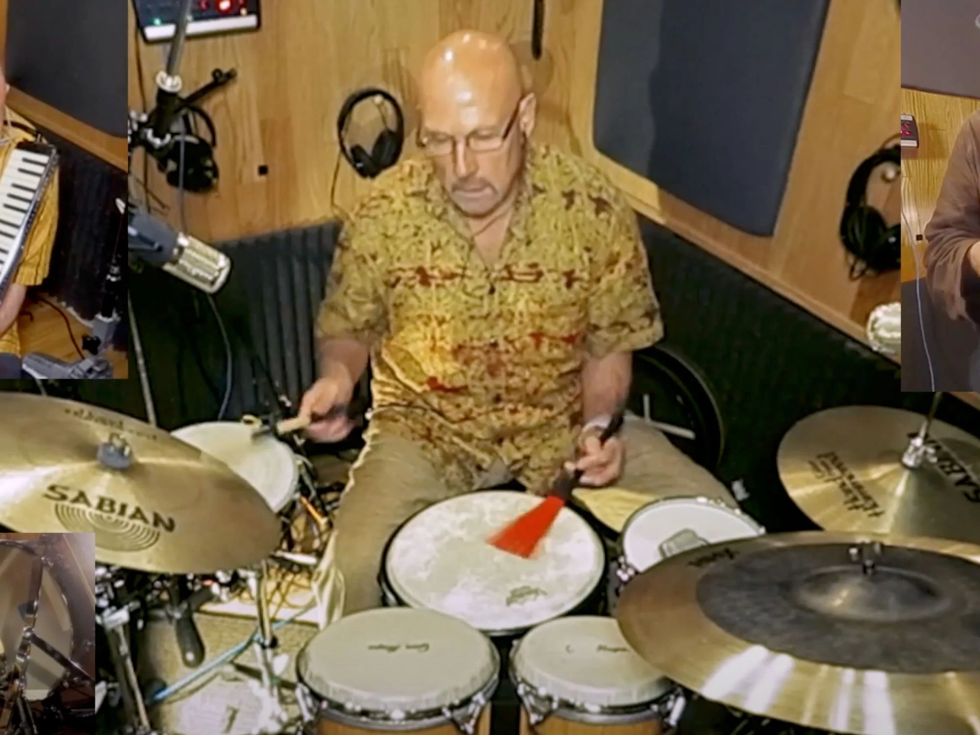 Tom Teasley Performing