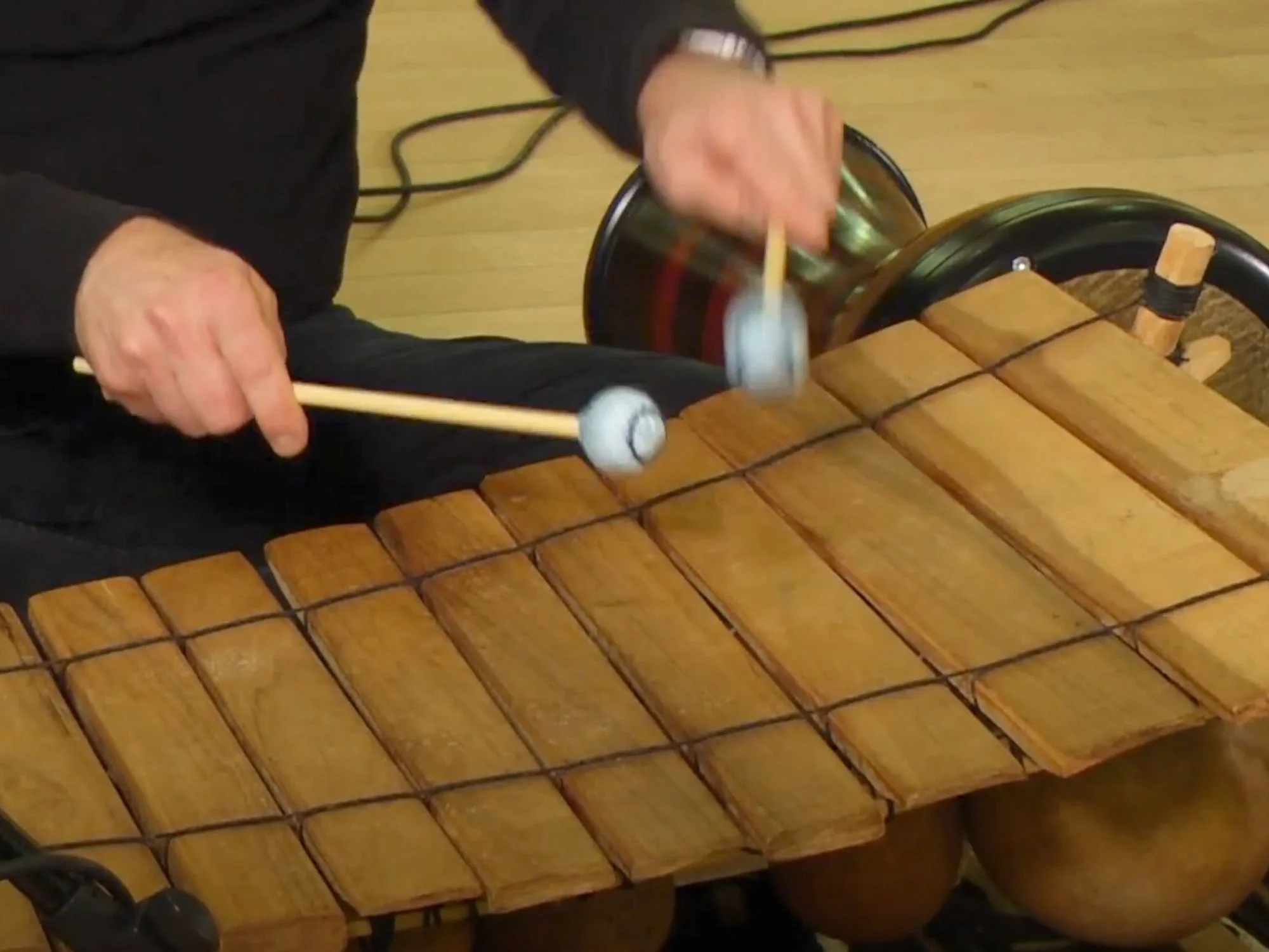 Tom Teasley Performing