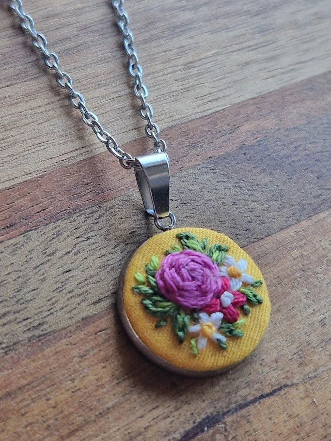 Vibrant Floral Embroidered Pendant Necklace