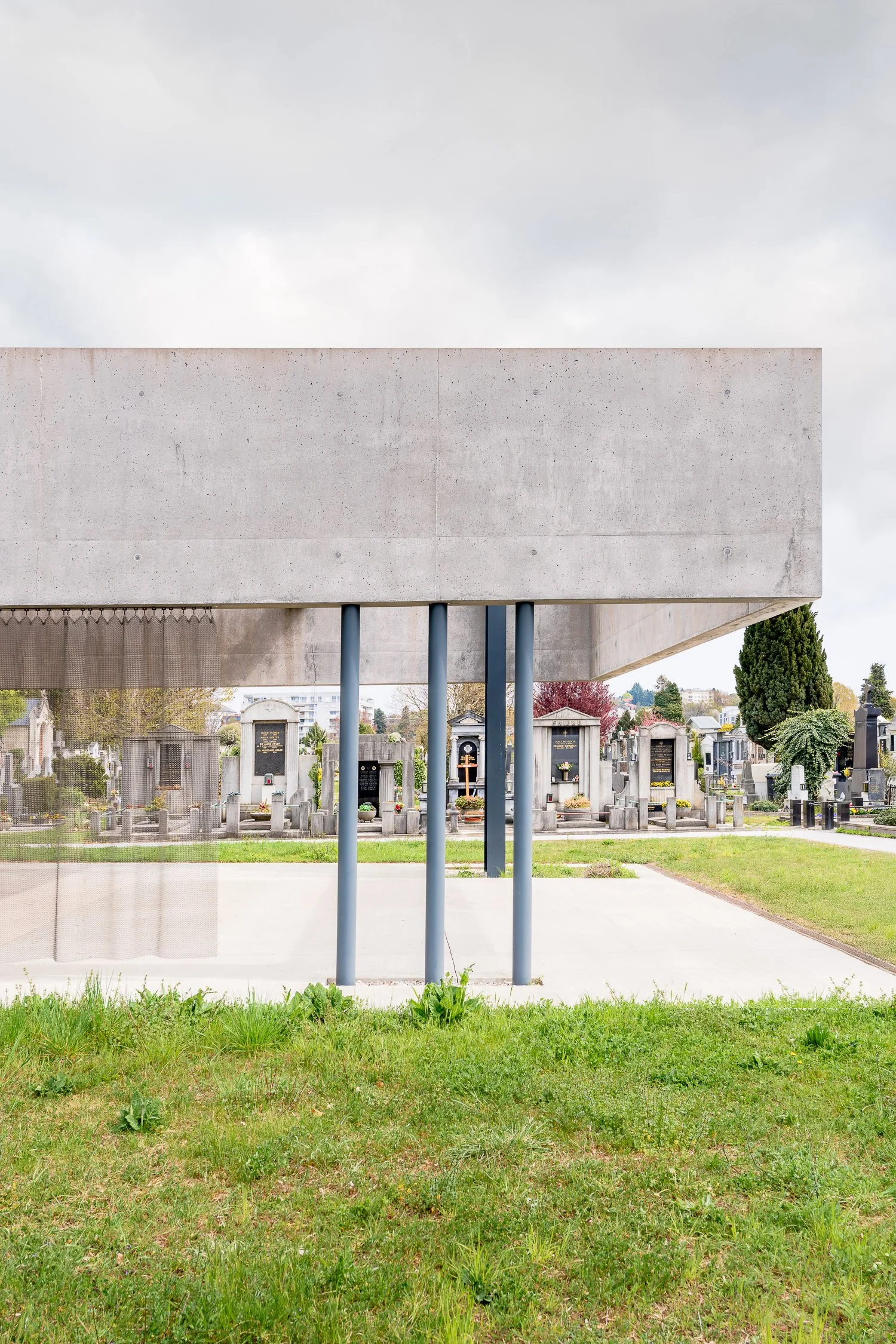St Peter funeral chapel, Graz, Austria - Hofrichter-Ritter Architekten