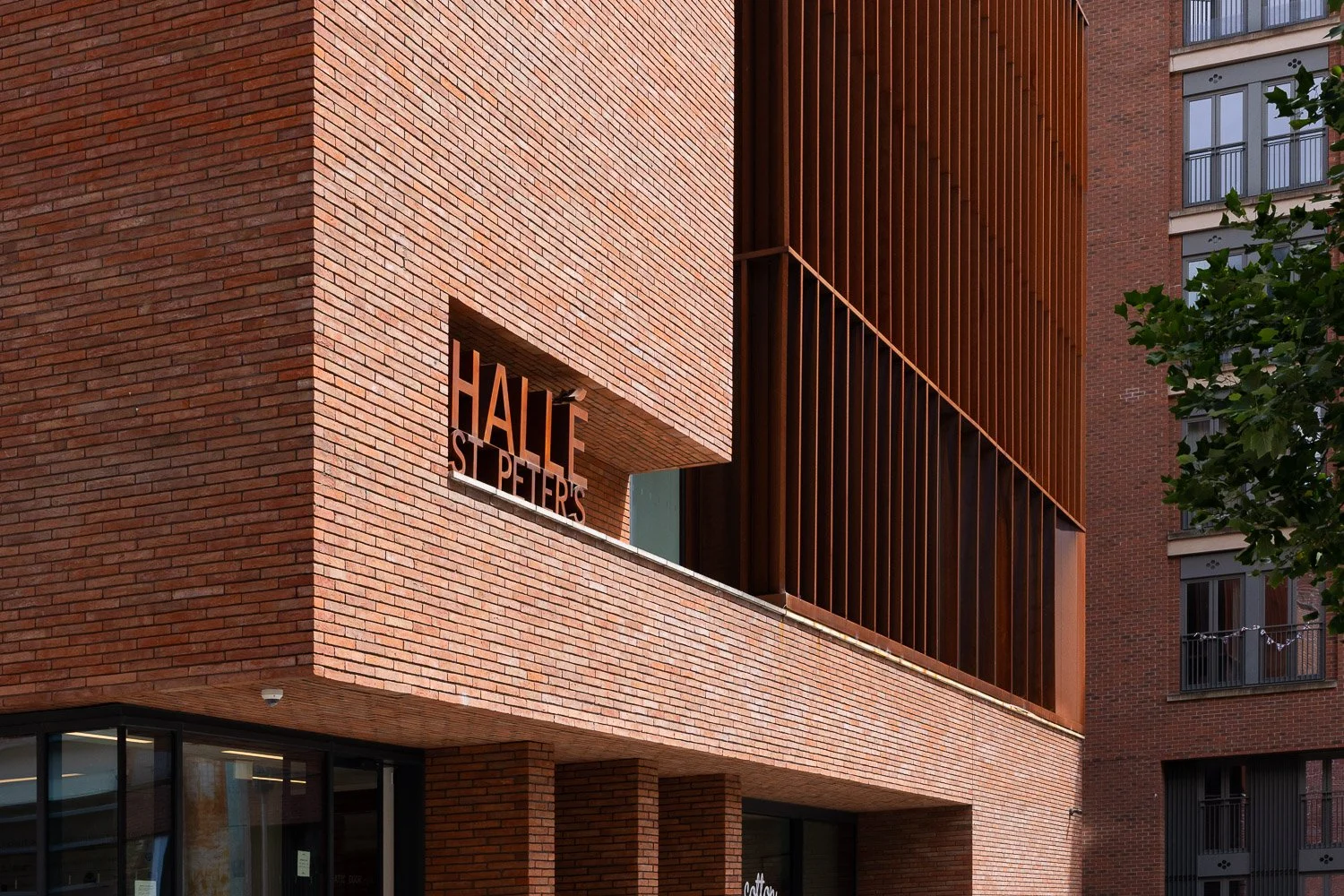Hallé St Peters church extension, Manchester, England - Stephenson Studio
