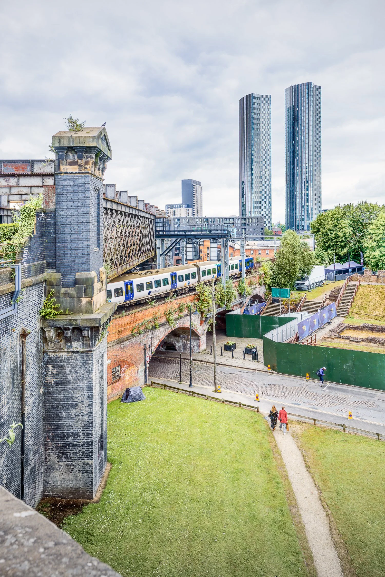 Deansgate Square towers, Manchester, England - SimpsonHaugh