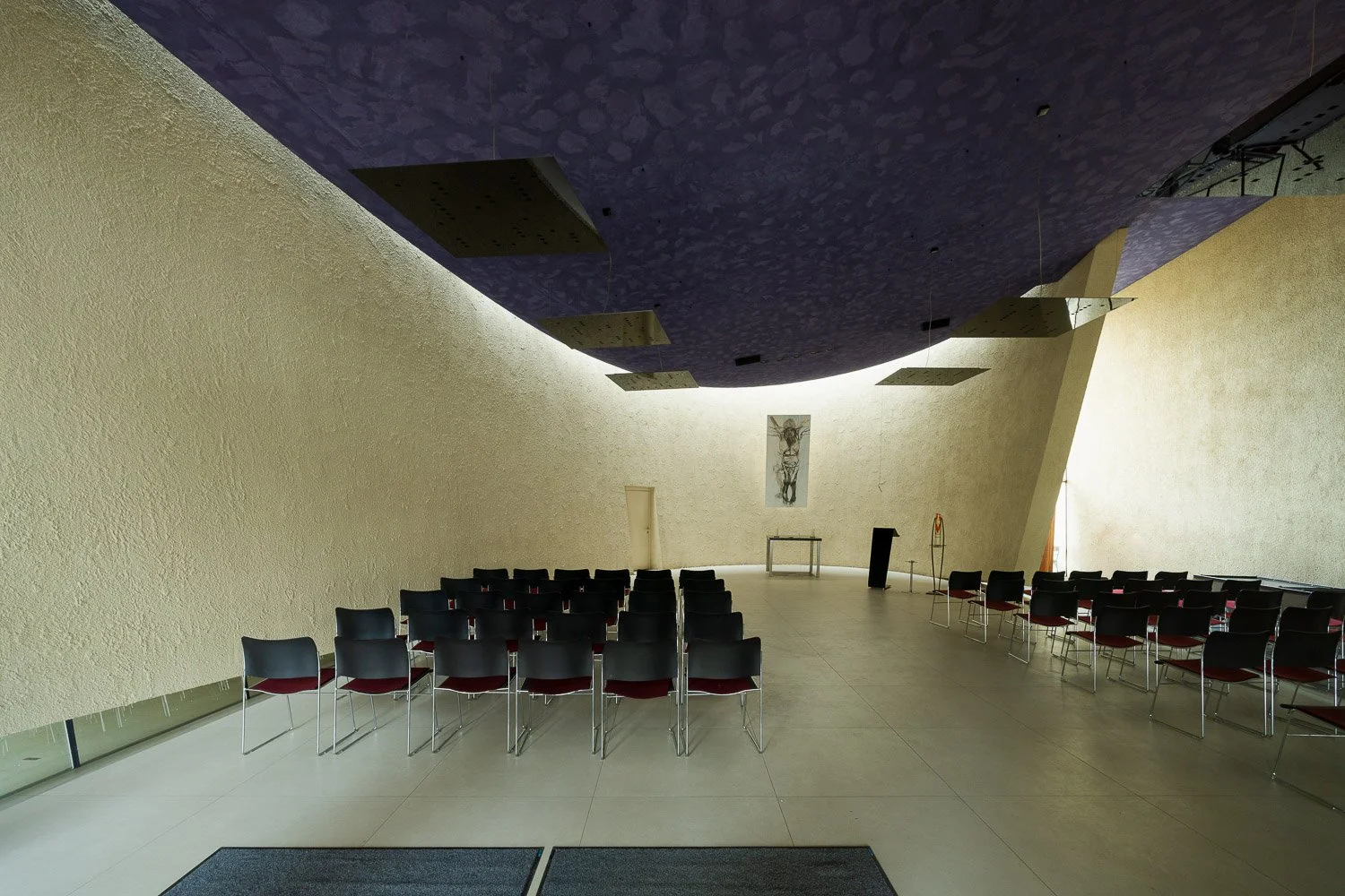 Steinfeld funeral chapel - Hofrichter-Ritter Architekten