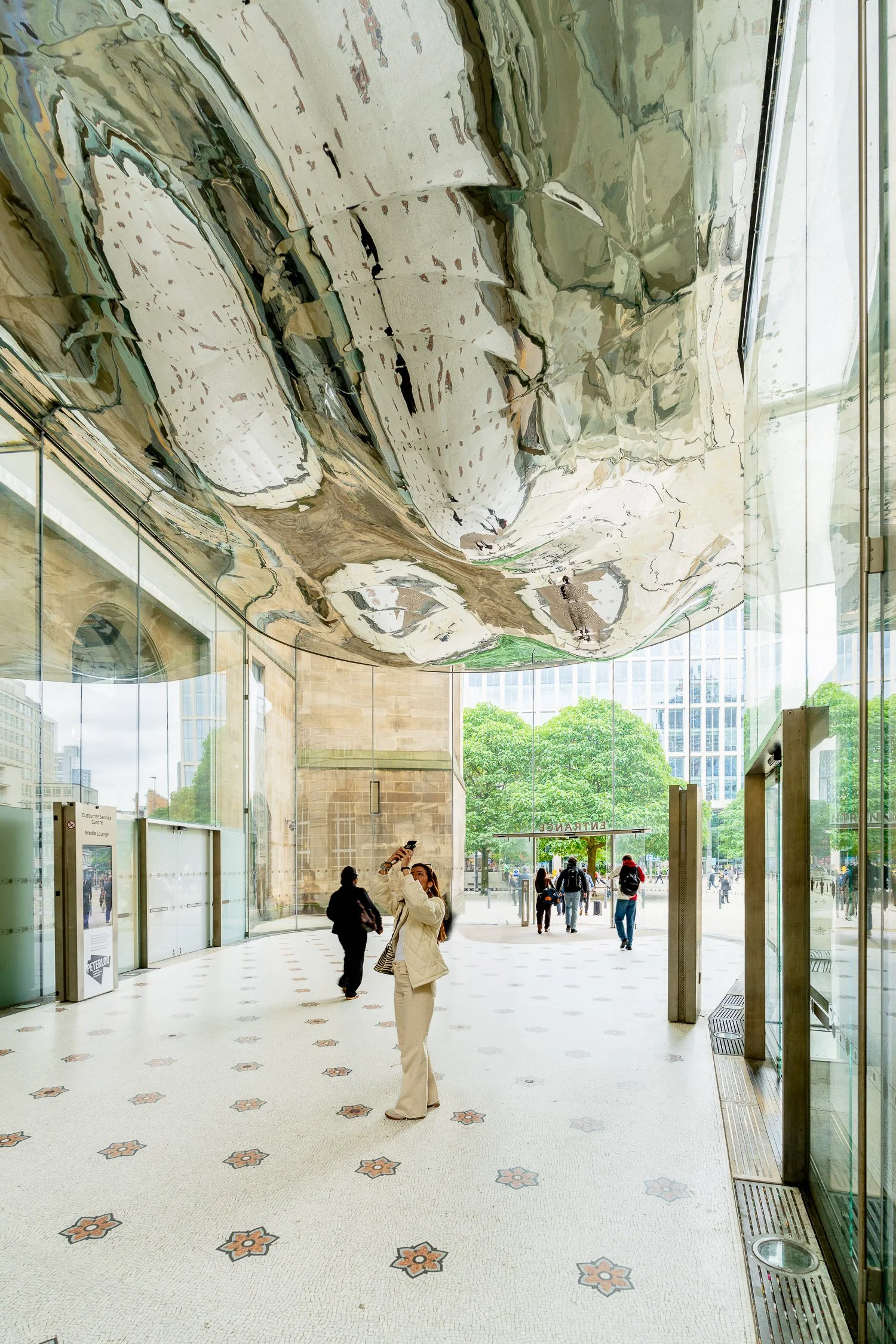 Library Walk, Manchester, England - SimpsonHaugh