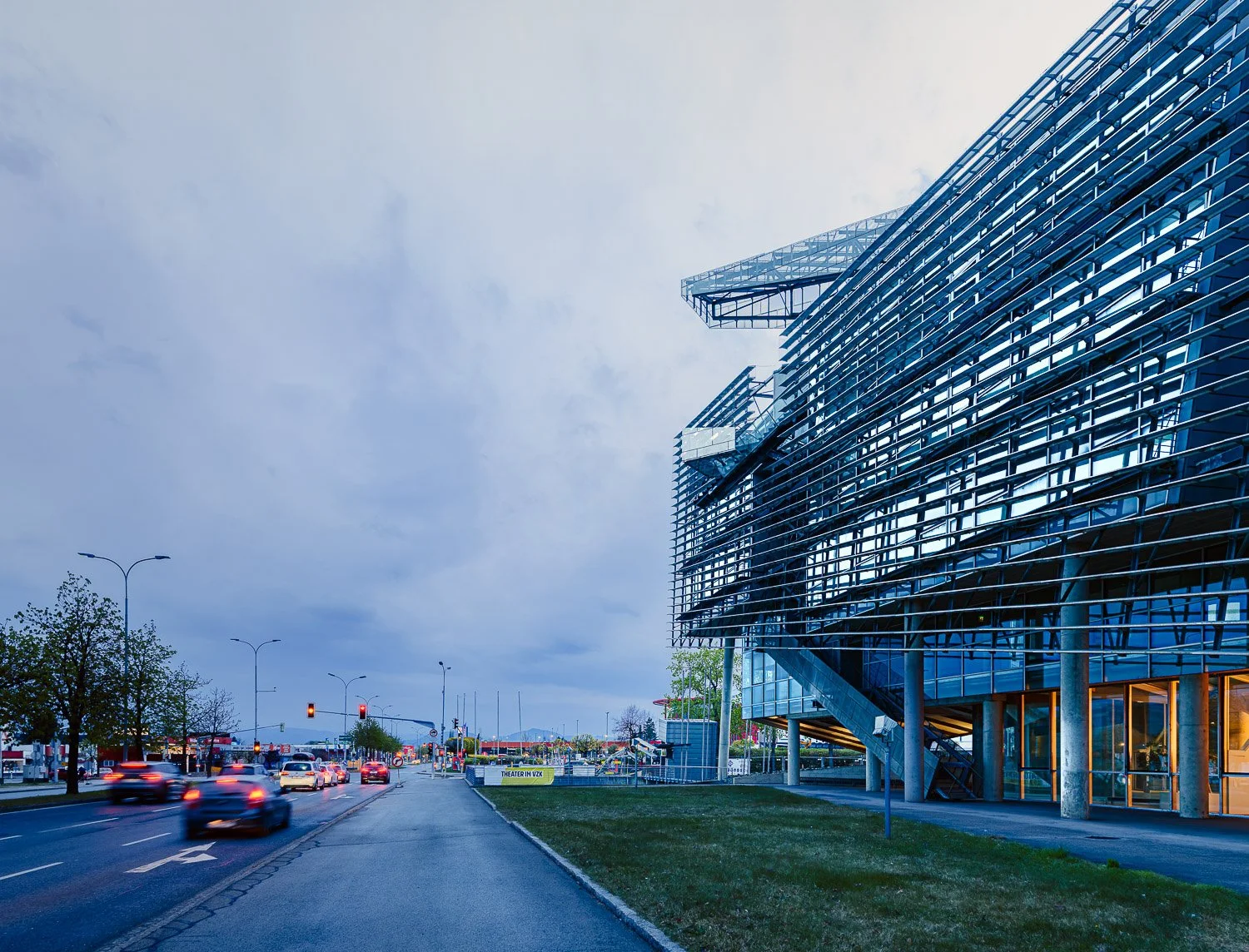 Hypo Alpe-Adria Center, Klagenfurt, Austria - Morphosis