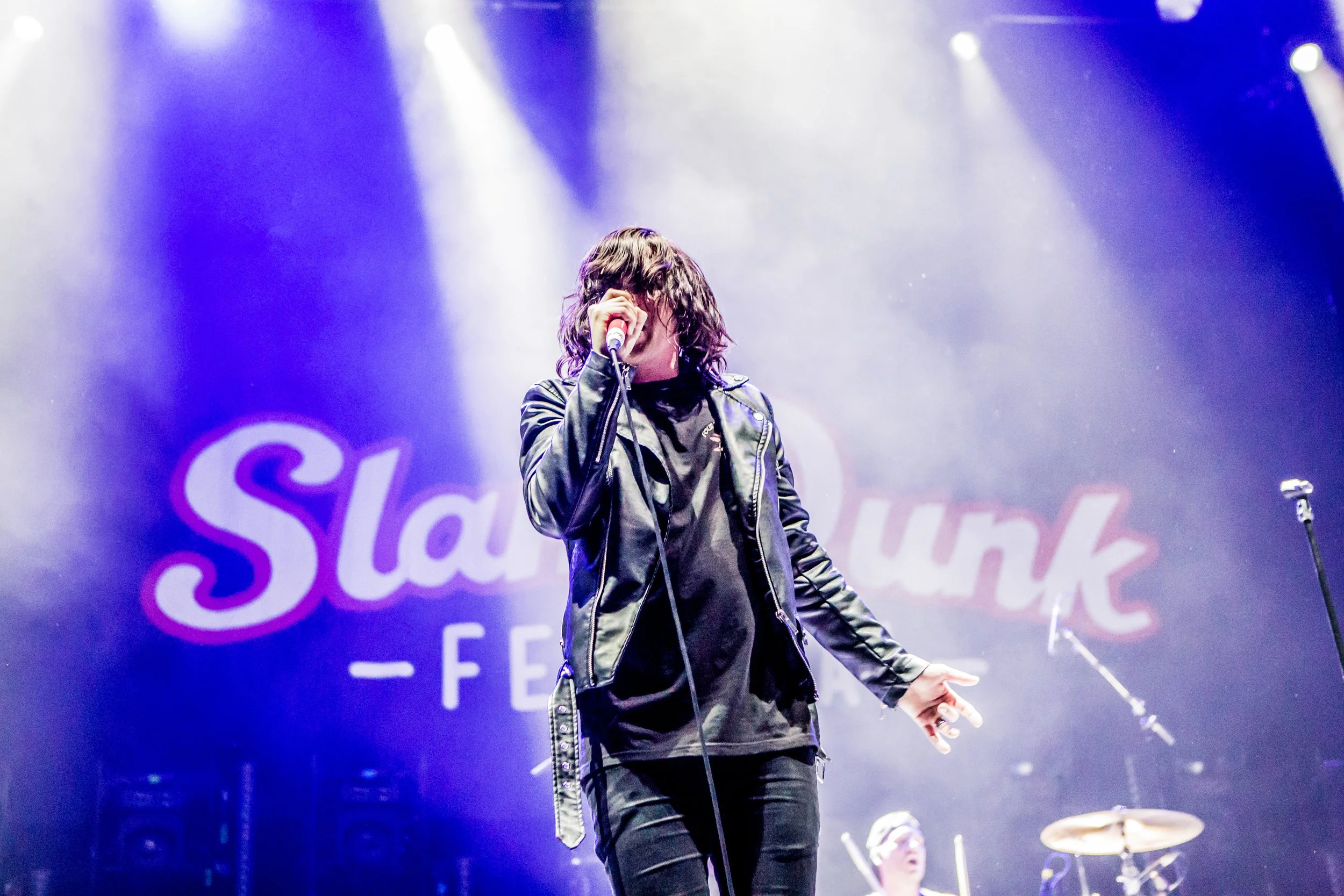 SDF18 Sleeping with Sirens-7182.jpg