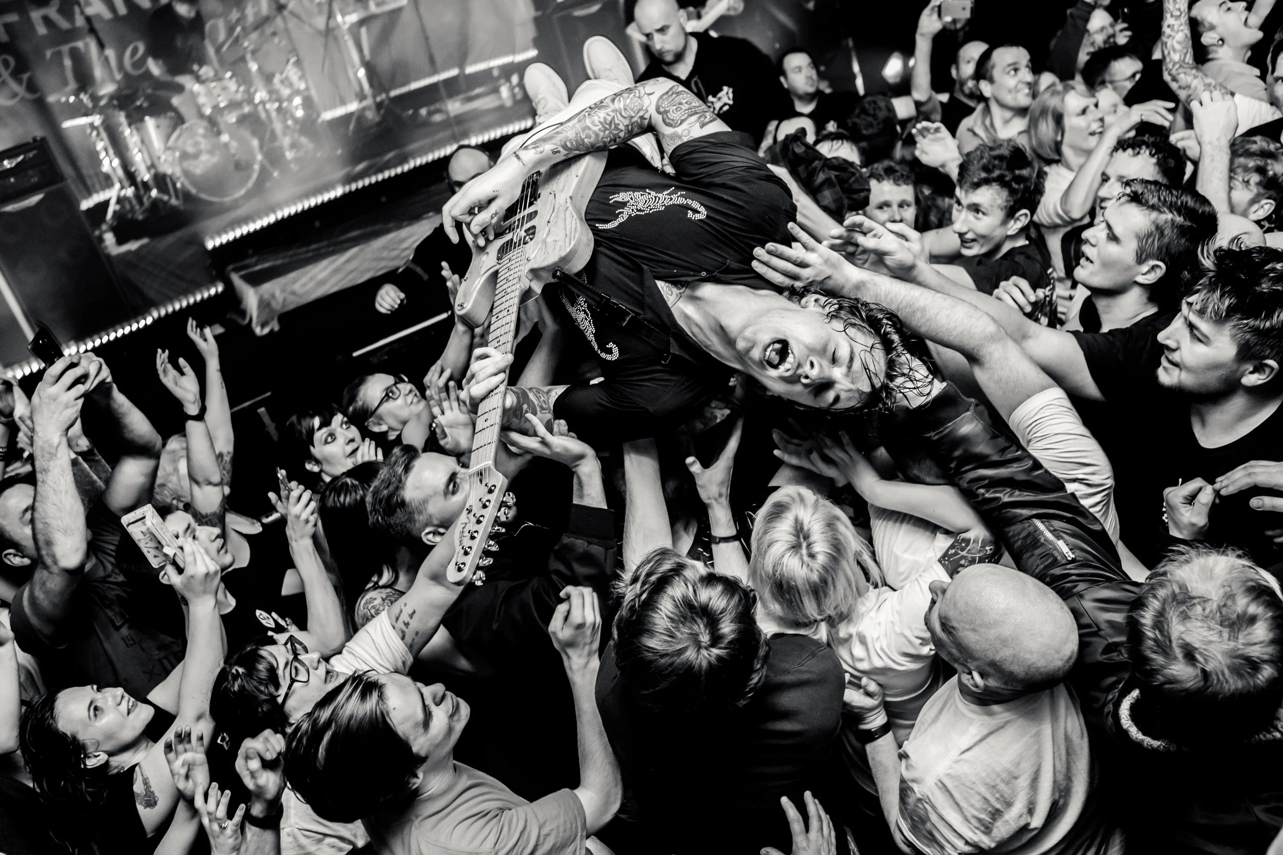 Frank Carter-5913-2.jpg