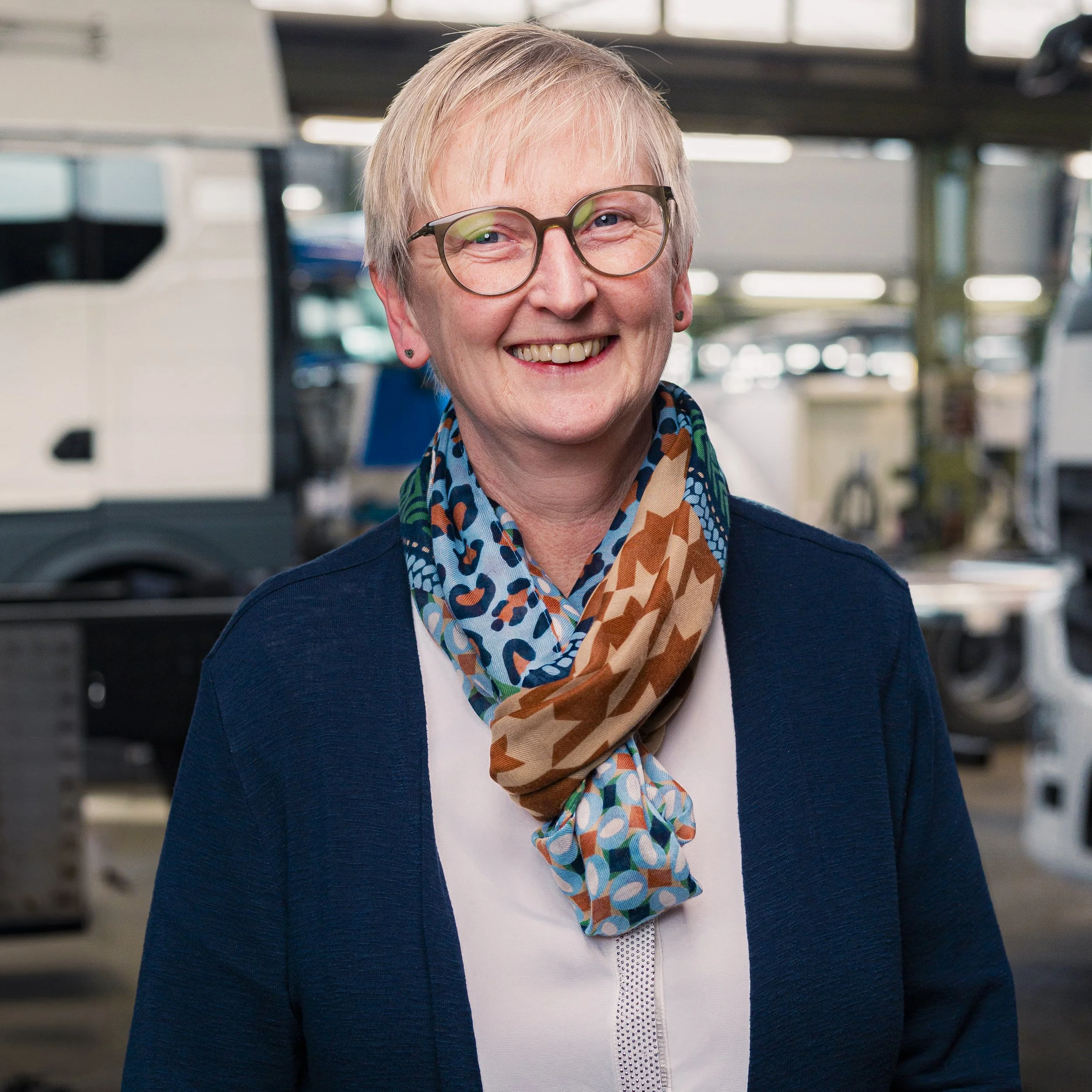 Karin Kellermann Mitarbeiter und Buchhaltung Göbel Fahrzeugbau