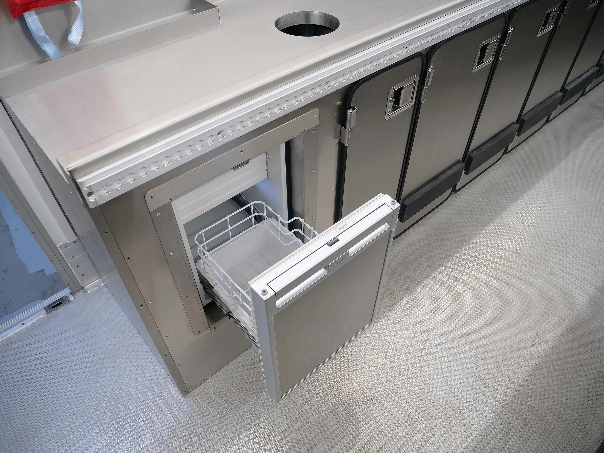 Kühlschrank für Personal.
