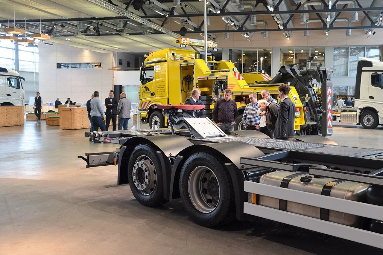 mercedes_benz_global_training_2017_4.jpg