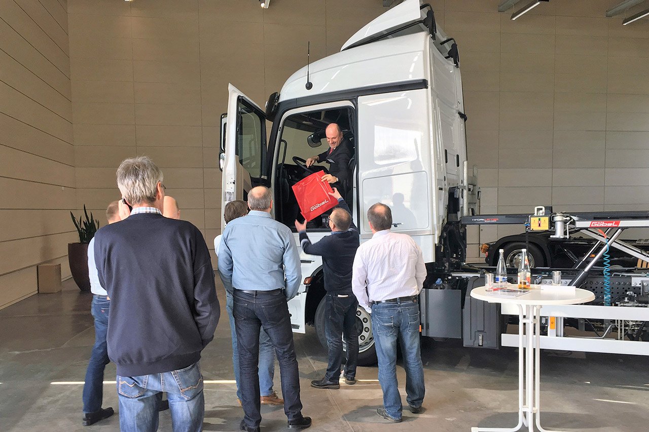 mercedes_benz_global_training_2017_5.jpg