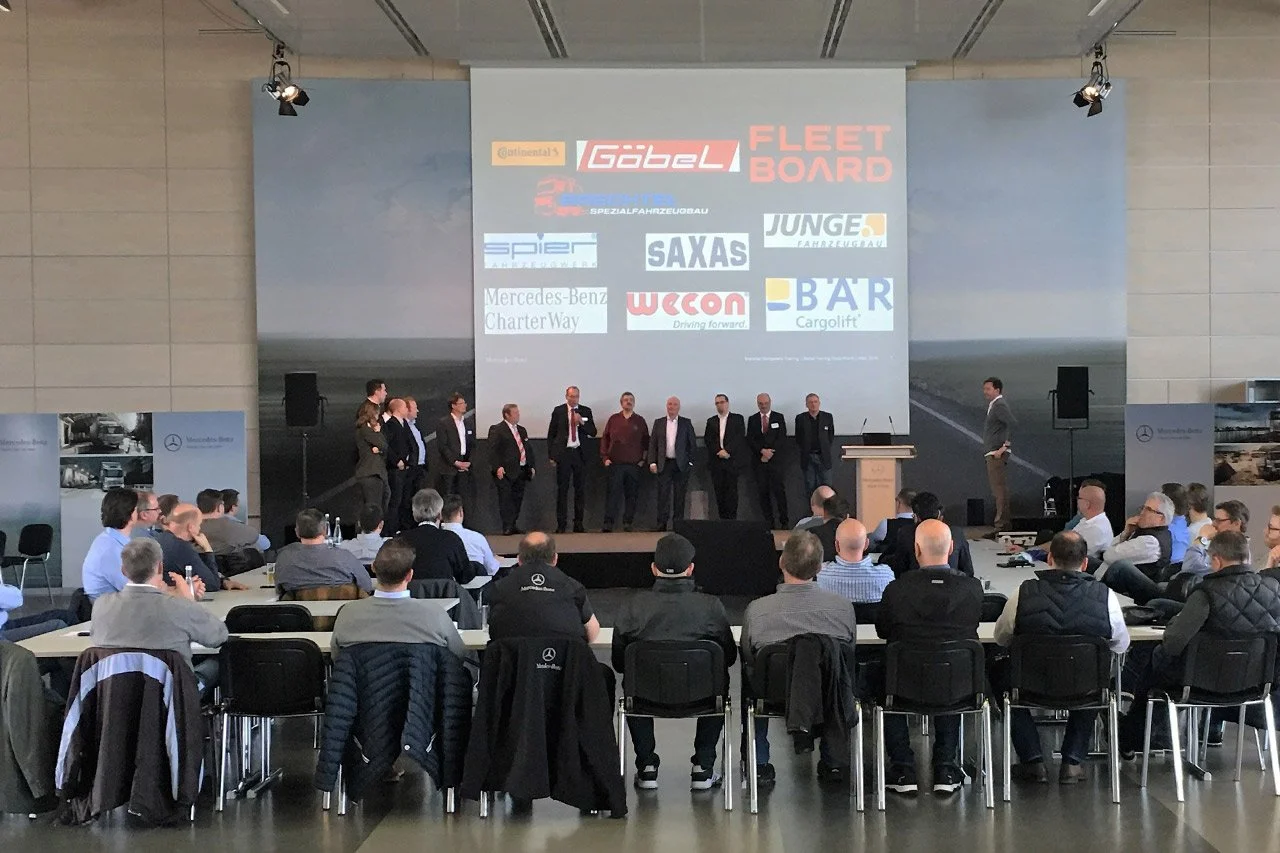 mercedes_benz_global_training_2017_2.jpg