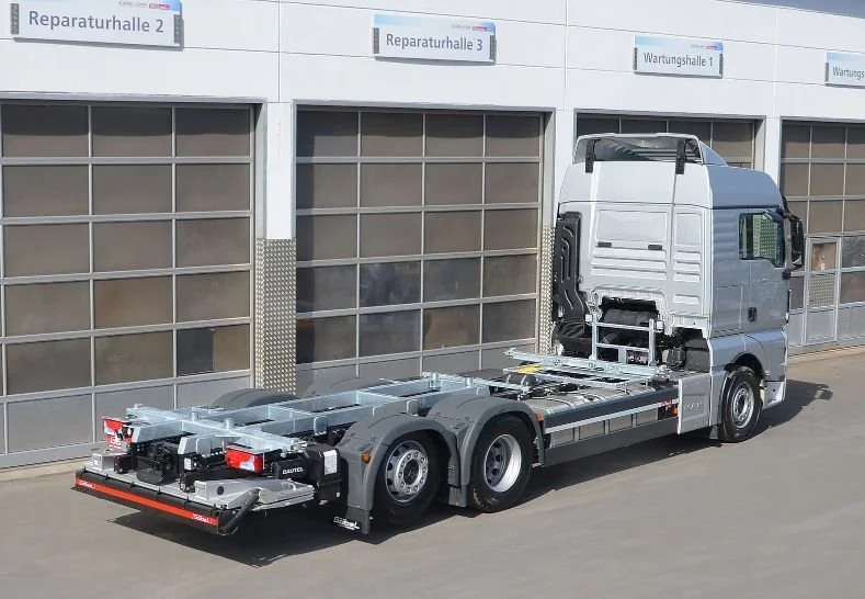 MAN - Volumenlifter 560 L verzinkt mit Ladebordwand