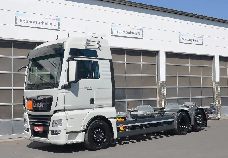 MAN - Mechaniklifter 565 XXL mit Liftadapter und Tiefkupplung