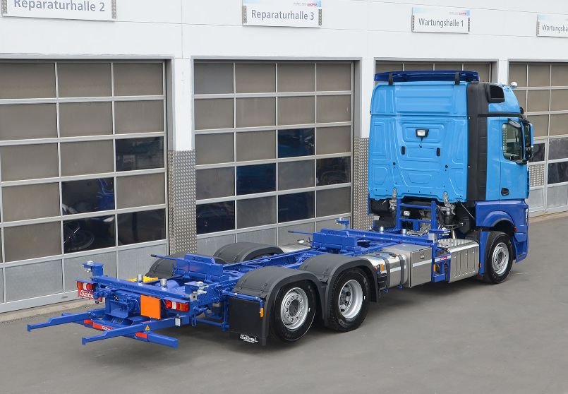 Mercedes Benz ACTROS - Mechaniklifter 565 Li mit Liftadapter und Stapleraufnahme