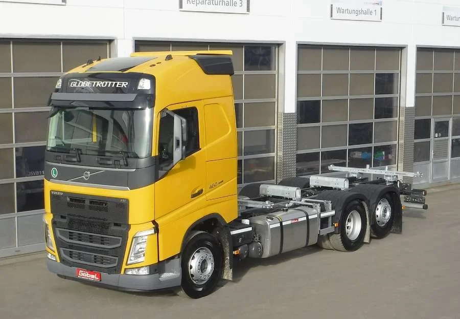 Volvo - Standardlifter 600 S