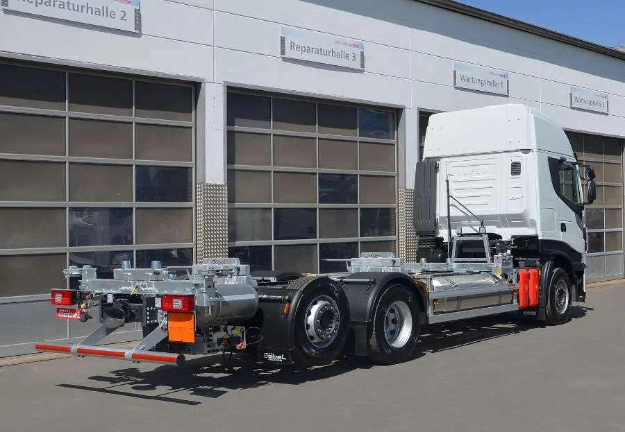 IVECO - Mechaniklifter 565 LNG mit Tiefkupplung, verzinkt