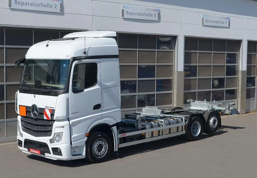 MB ACTROS - Mechaniklifter 565 LiT, verzinkt mit Tiefkupplung