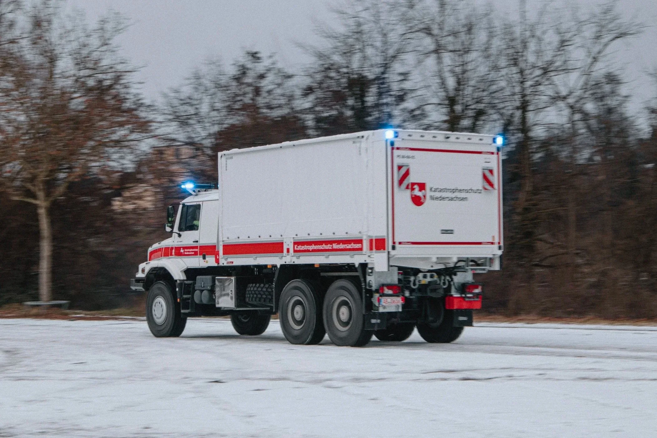 Mercedes Benz Zetros Einsatzfahrzeug Katastrophenschutz Niedersachen aufgebaut von Göbel Fahrzeugbau