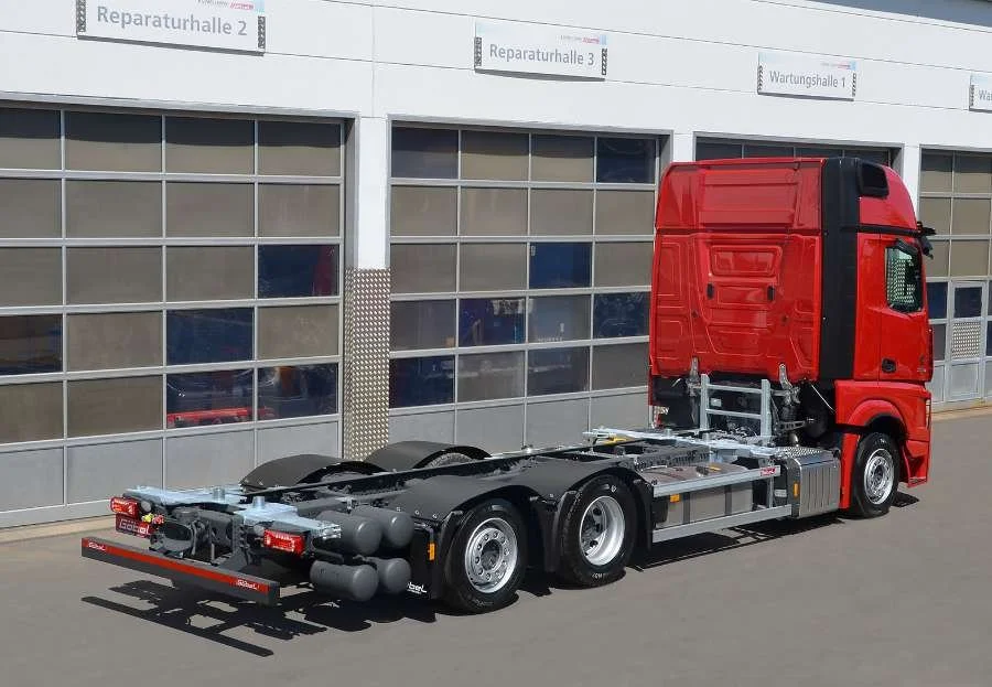 MB ACTROS - Volumenlifter 560 XL 