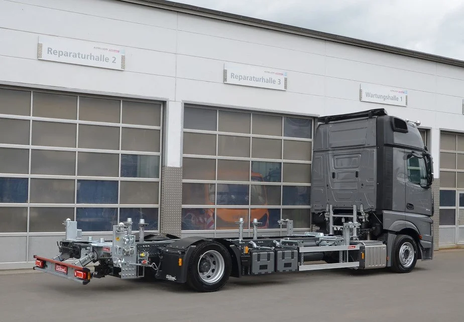 MB ACTROS - MECHANIKLIFTER 565 T XXL mit Tiefkupplung