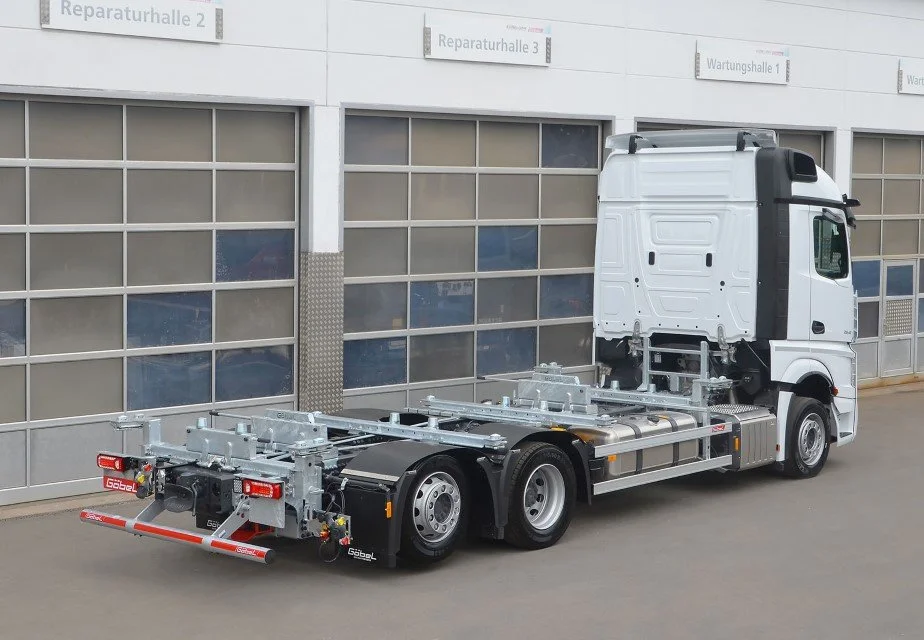 MB ACTROS - MECHANIKLIFTER 565 LiT auch für D-Boxen