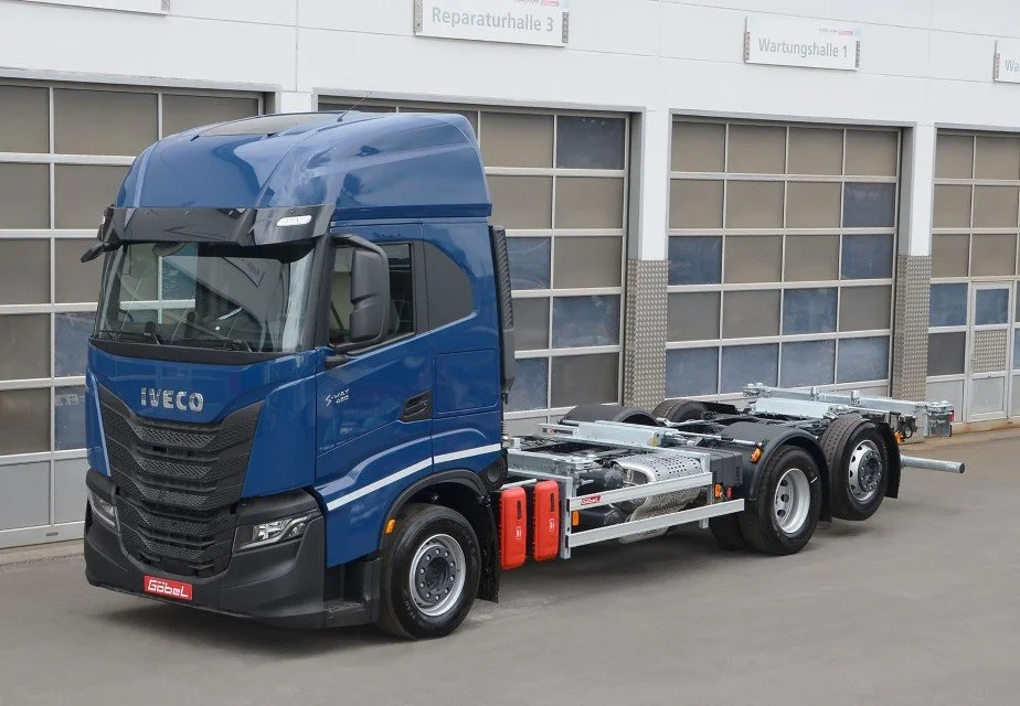 Iveco - MECHANIKLIFTER 565 LiT mit Tief- kupplung, verzinkt