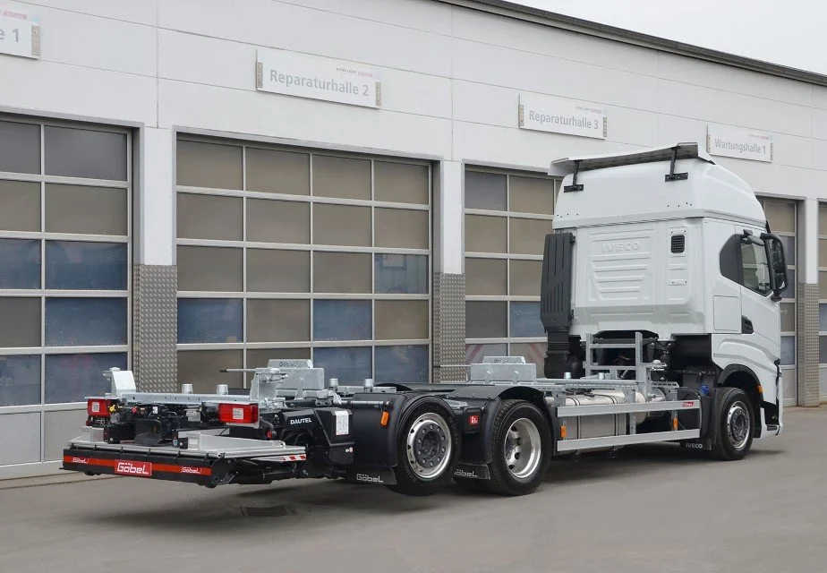Iveco - MECHANIKLIFTER 565 LIDL mit Ladebordwand