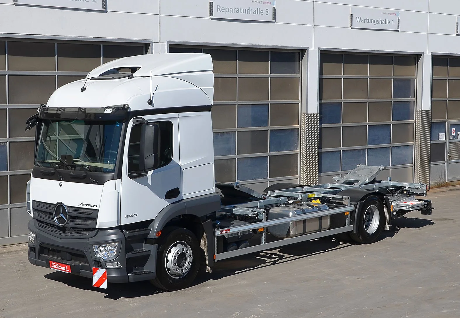 MB ACTROS - HUBLIFTER 561 T
