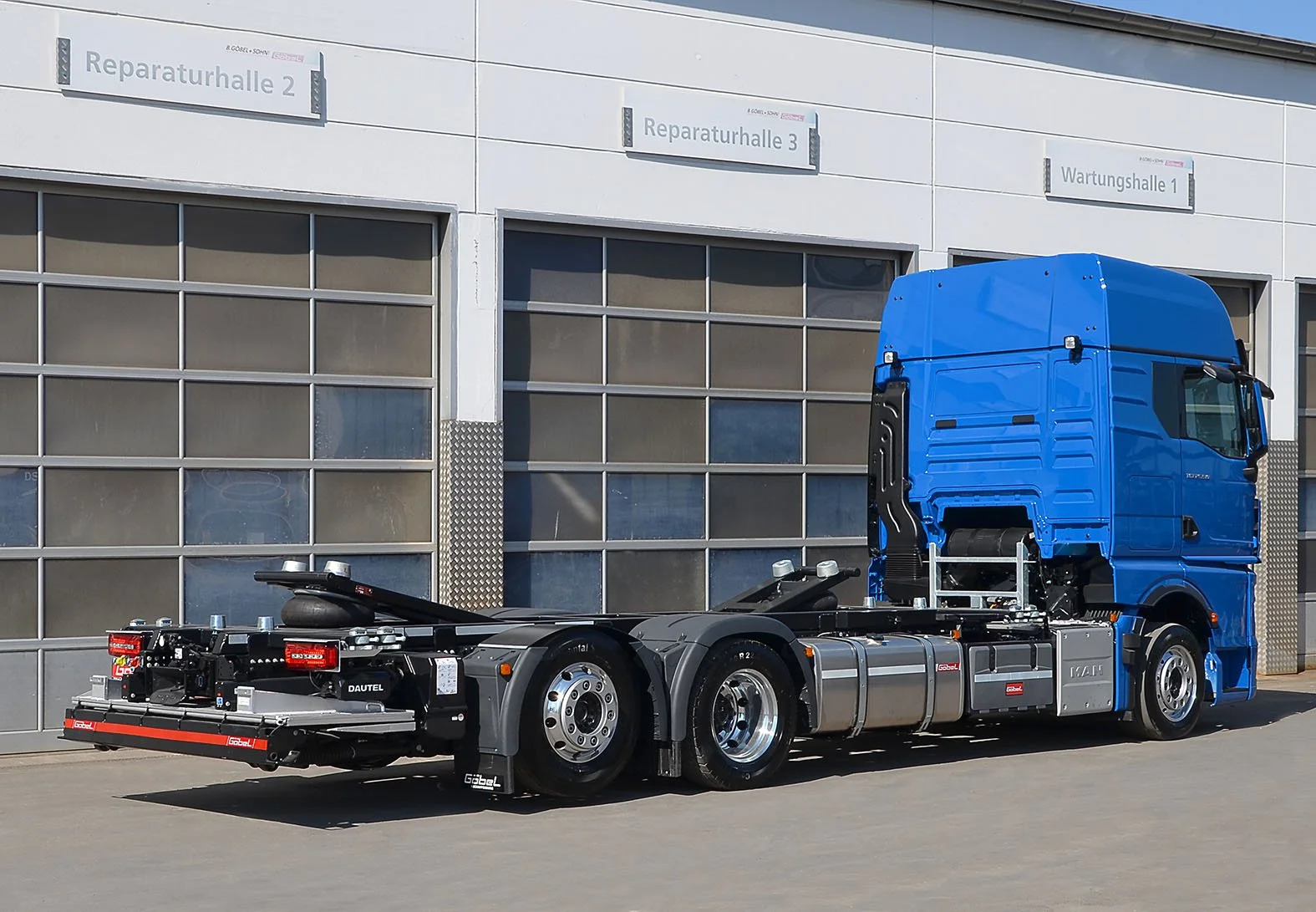 MAN - HUBLIFTER 561 L DAF