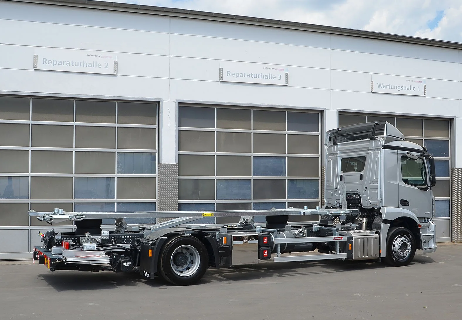 MB ACTROS - AIRLIFTER 567 L