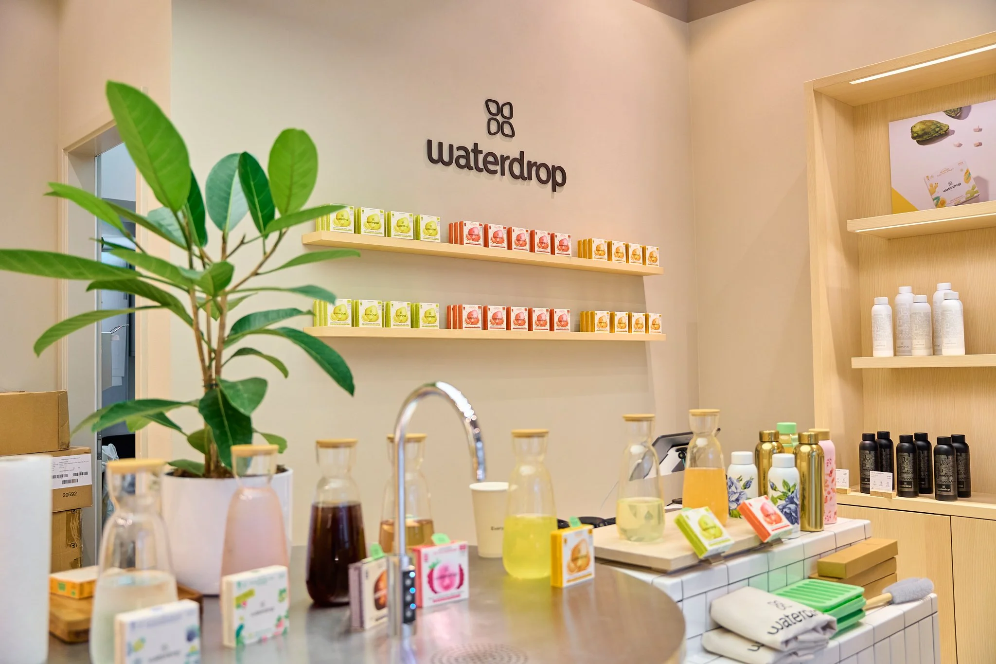 Waterdrop_Dusseldorf 77.jpg