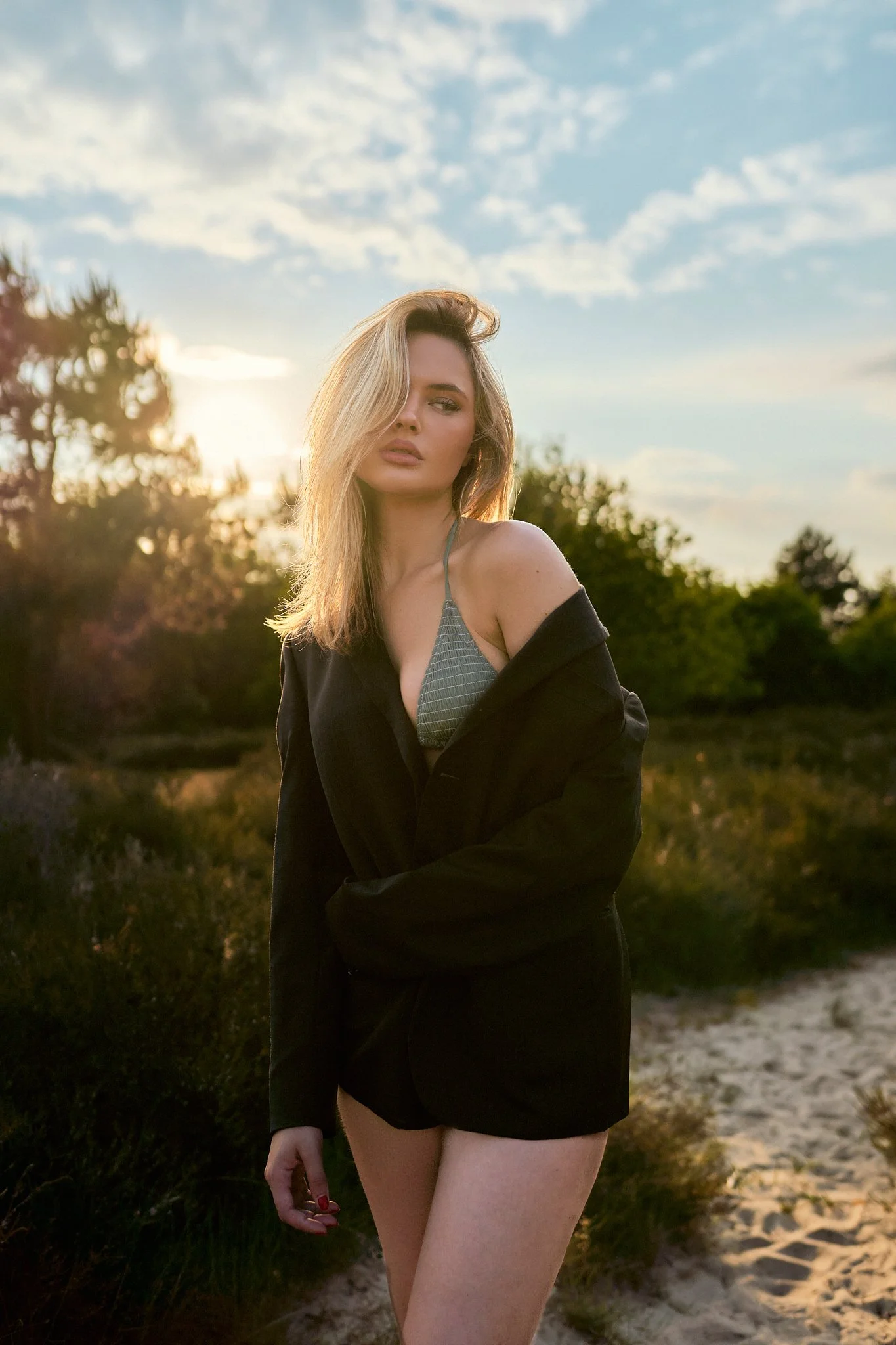 julia_website 64.jpg