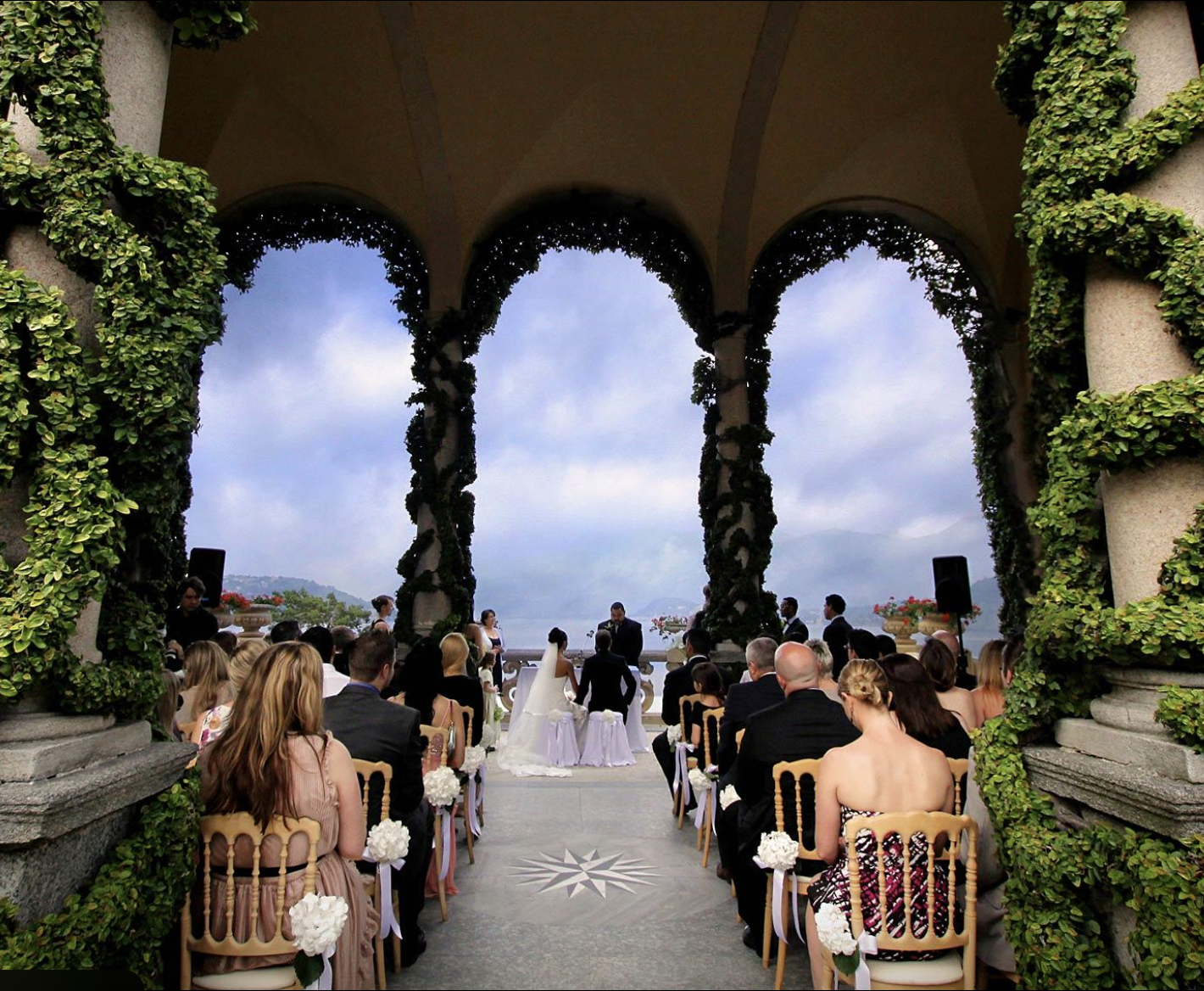 Incredible wedding with views of Lake Como