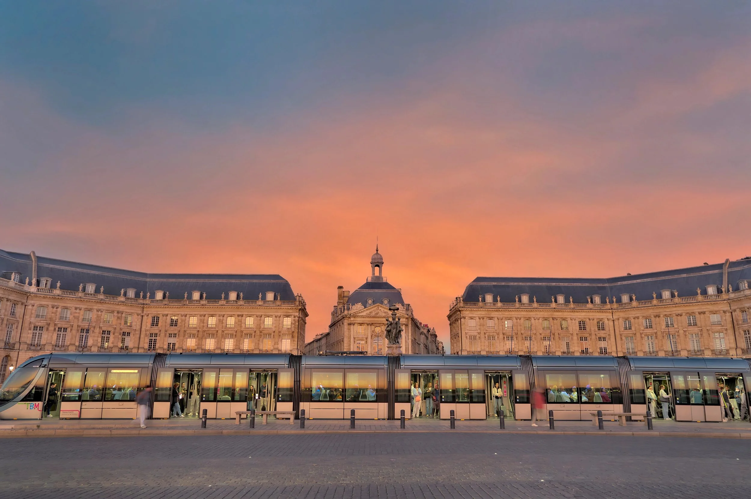 FR_Place-de-la-Bourse_L1080725_PhotogCB.jpg