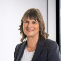  Banishing ageism in the workplace - Victoria Tomlinson - Middling Along