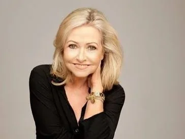 'Sisterhood' and the snobbishness around fiction by, for, and about, women - Cathy Kelly - Middling Along