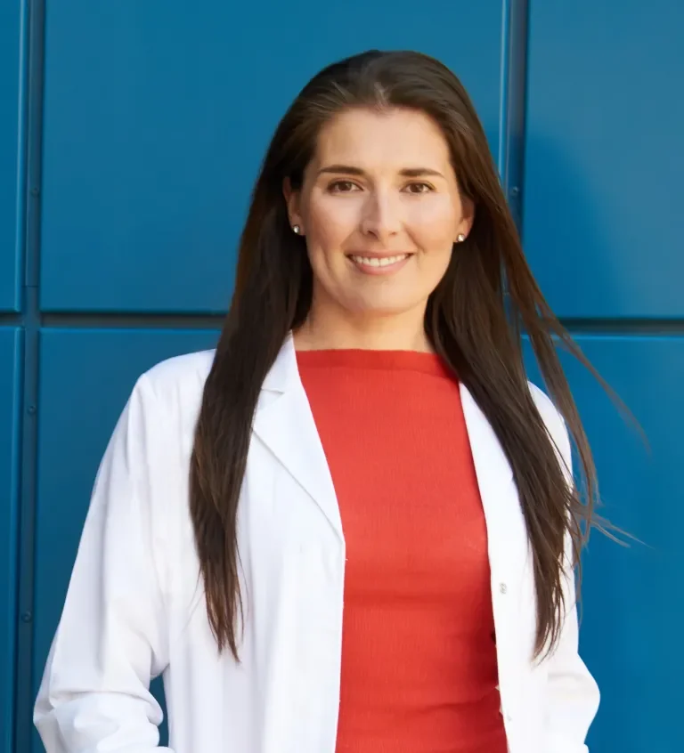 Dr Nichola Conlon on how oestrogen levels impact our brain and how we can reverse our biological age - Middling Along
