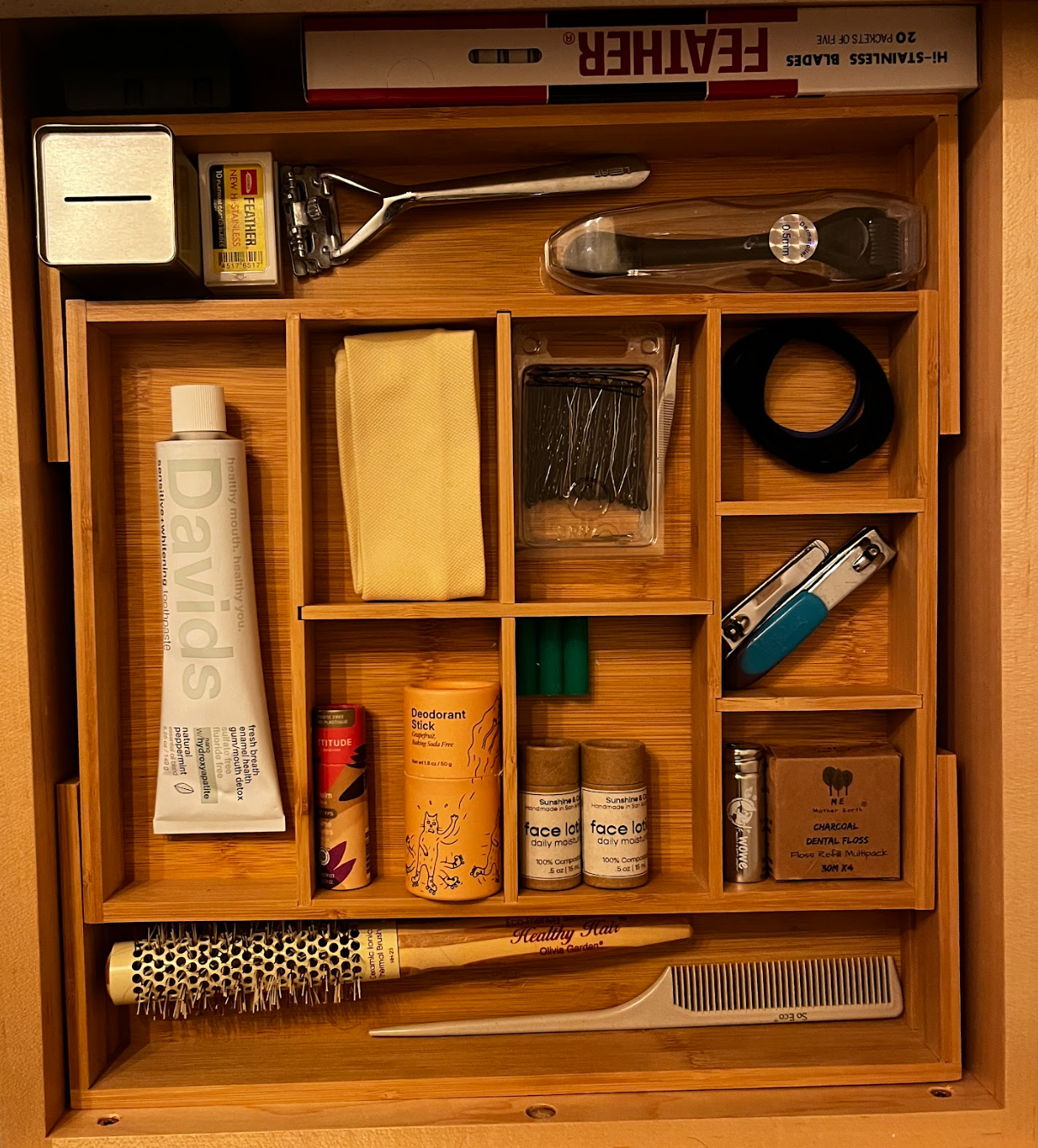 Making It Home - Projects - BP - Bathroom Drawer.png