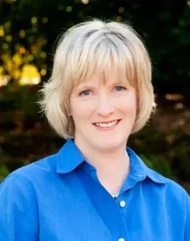 Headshot of Daena J. Goldsmith.