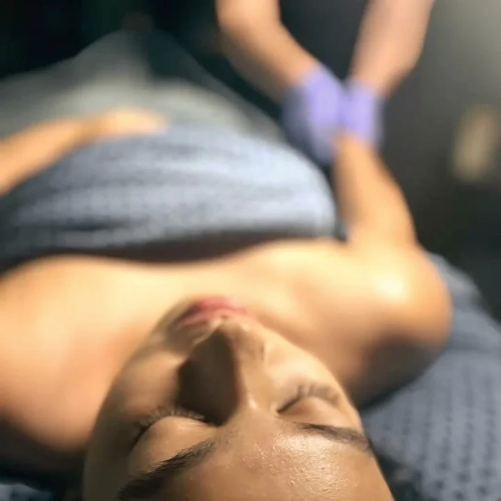 The October Edit ✨
Your seasonal dose of glow, warmth, and renewal is here 🍂 From skin-loving facials to cozy body rituals, our curated specials bring the magic of fall to your self-care routine:

🍁 Luminous Facial Plus+
🎃 Pumpkin Spice Facial
🍎 
