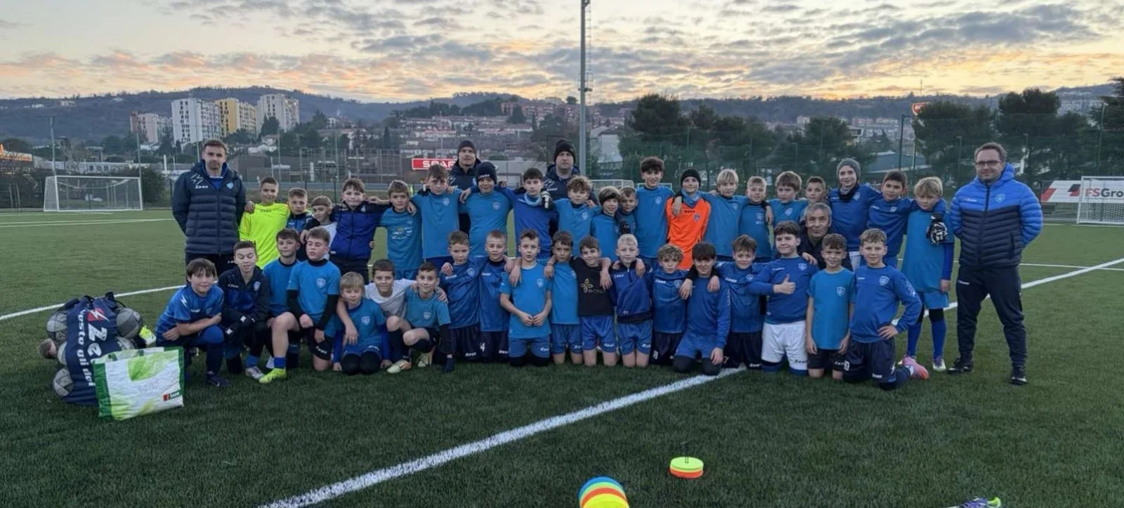 Mlajše selekcije NK Šampion na pripravah na obali