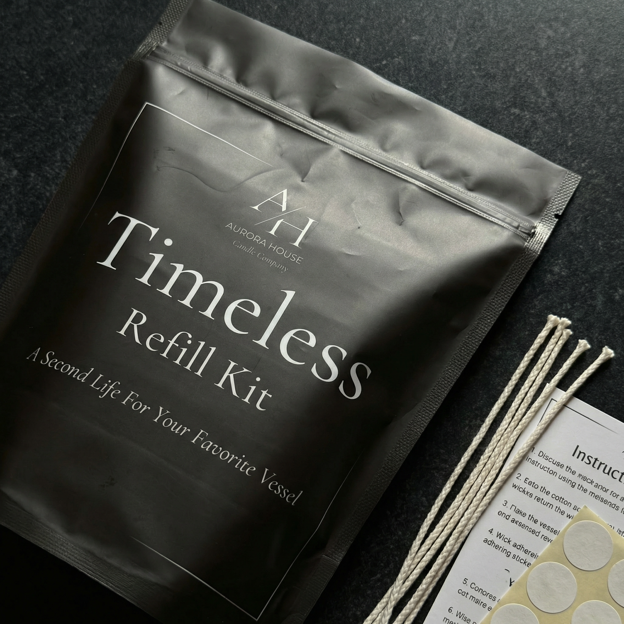 Photo 2 - Refill Pouch Close-Up.png