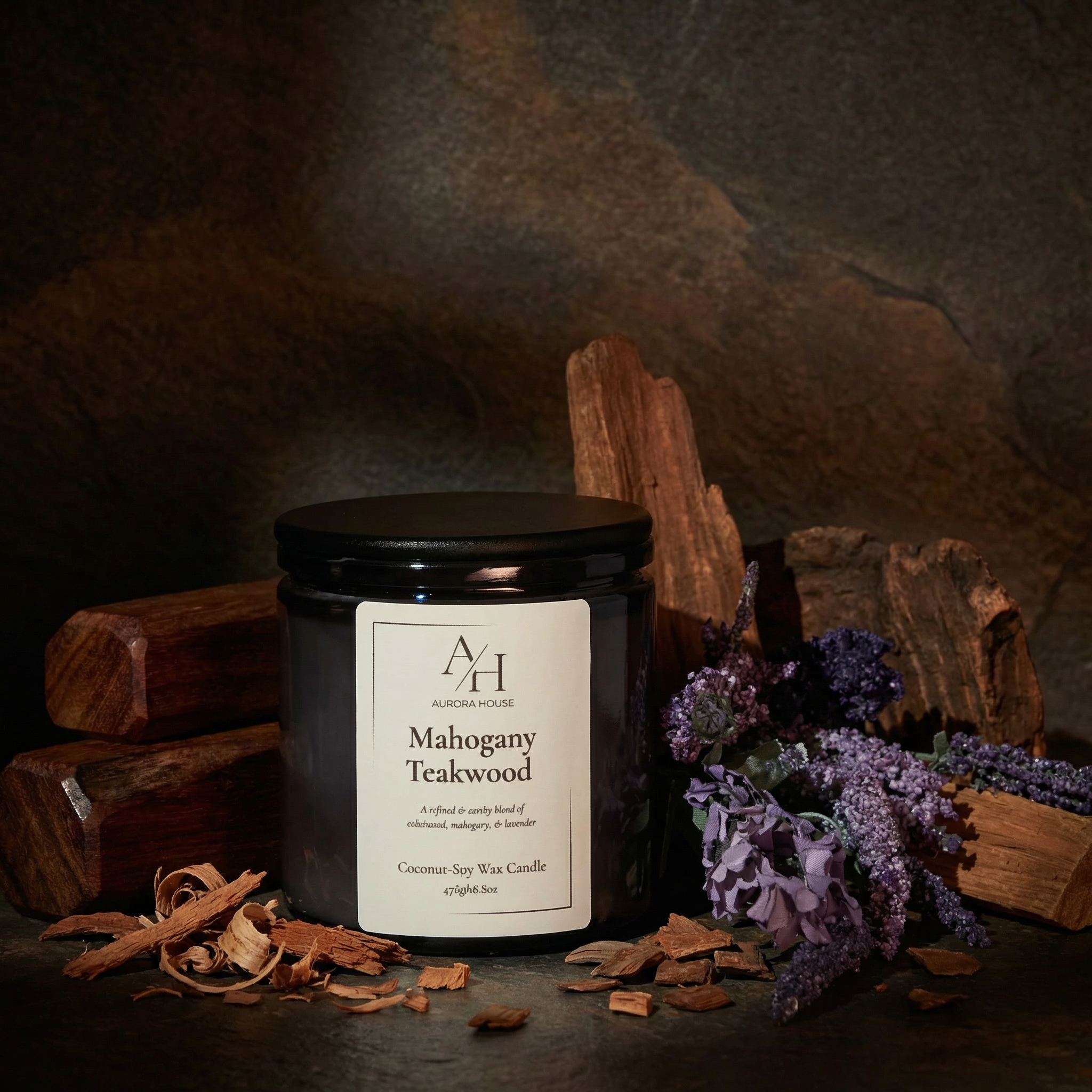 Mahogany Teakwood 15oz Candle.png