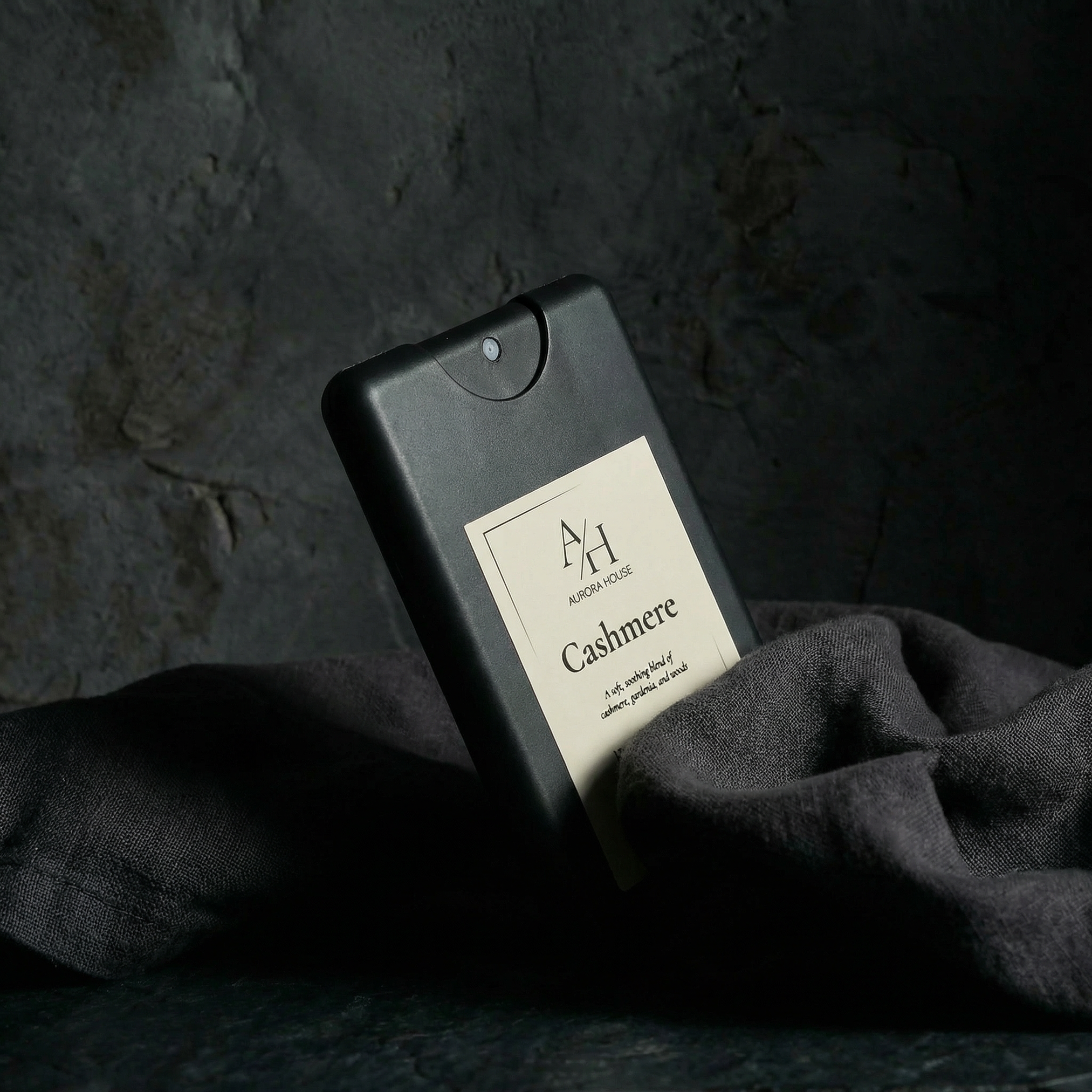 Photo 2 - Angled Close-Up Cashmere.png