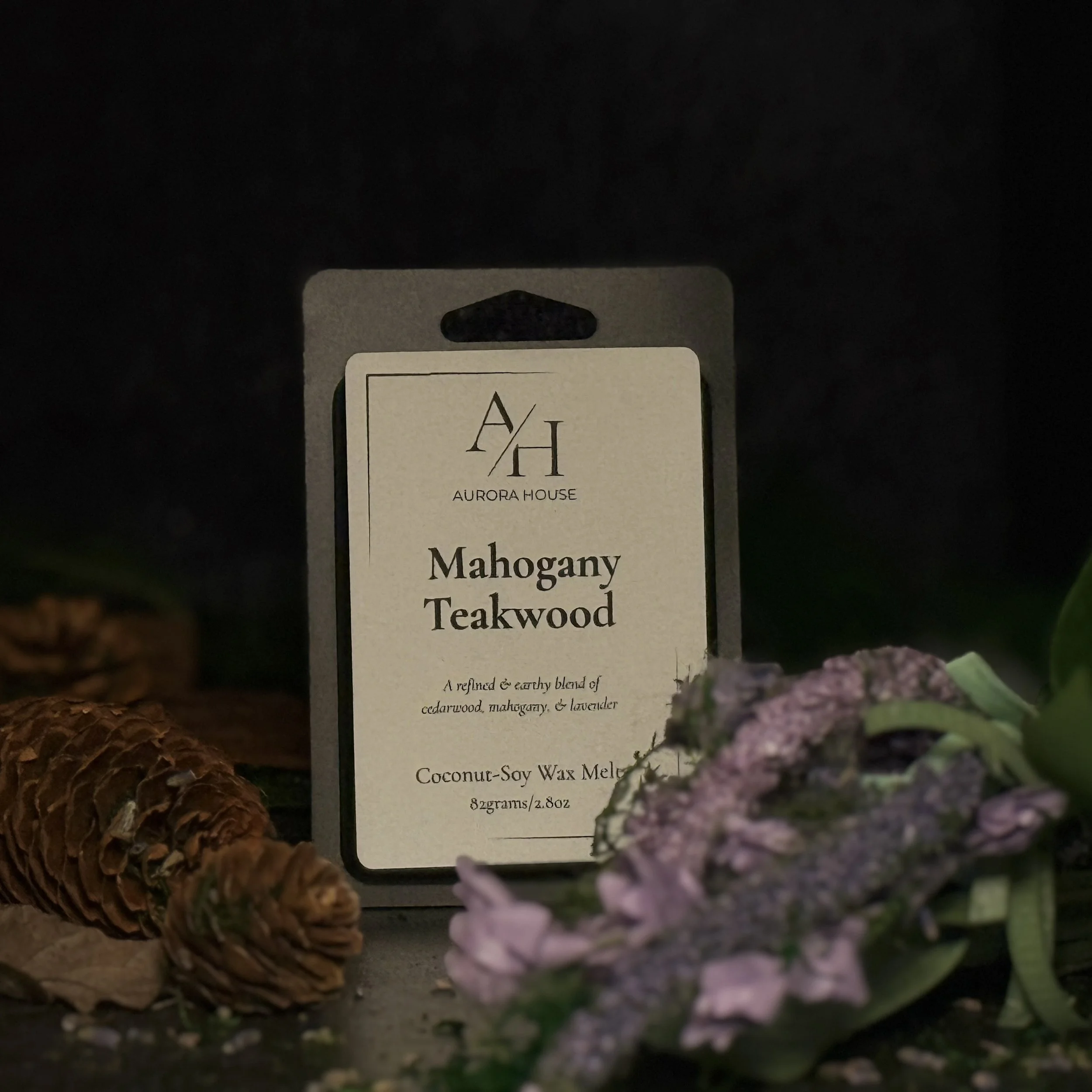 Aurora House wax melts MahoganyTeakwood with earthy accents and lavender sprigs
